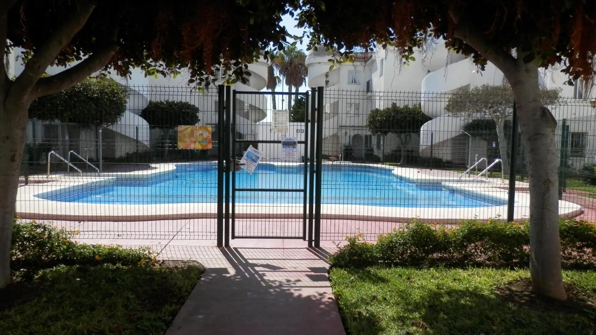 Laguna Oma Torrox 0*,  Spain